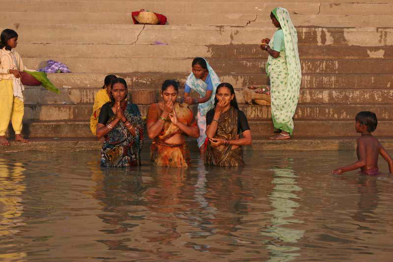 Varanasi - Bad im heiligen Ganges